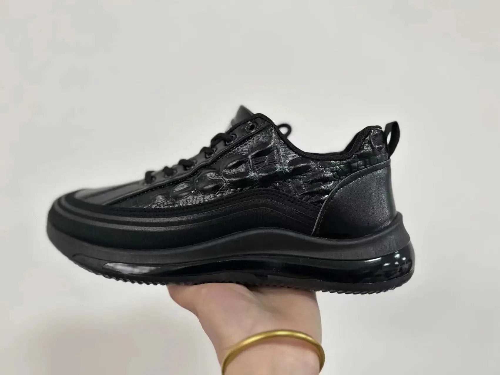 Privazz - Italian Crocodile Print Air Cushion Casual Shoes for Men